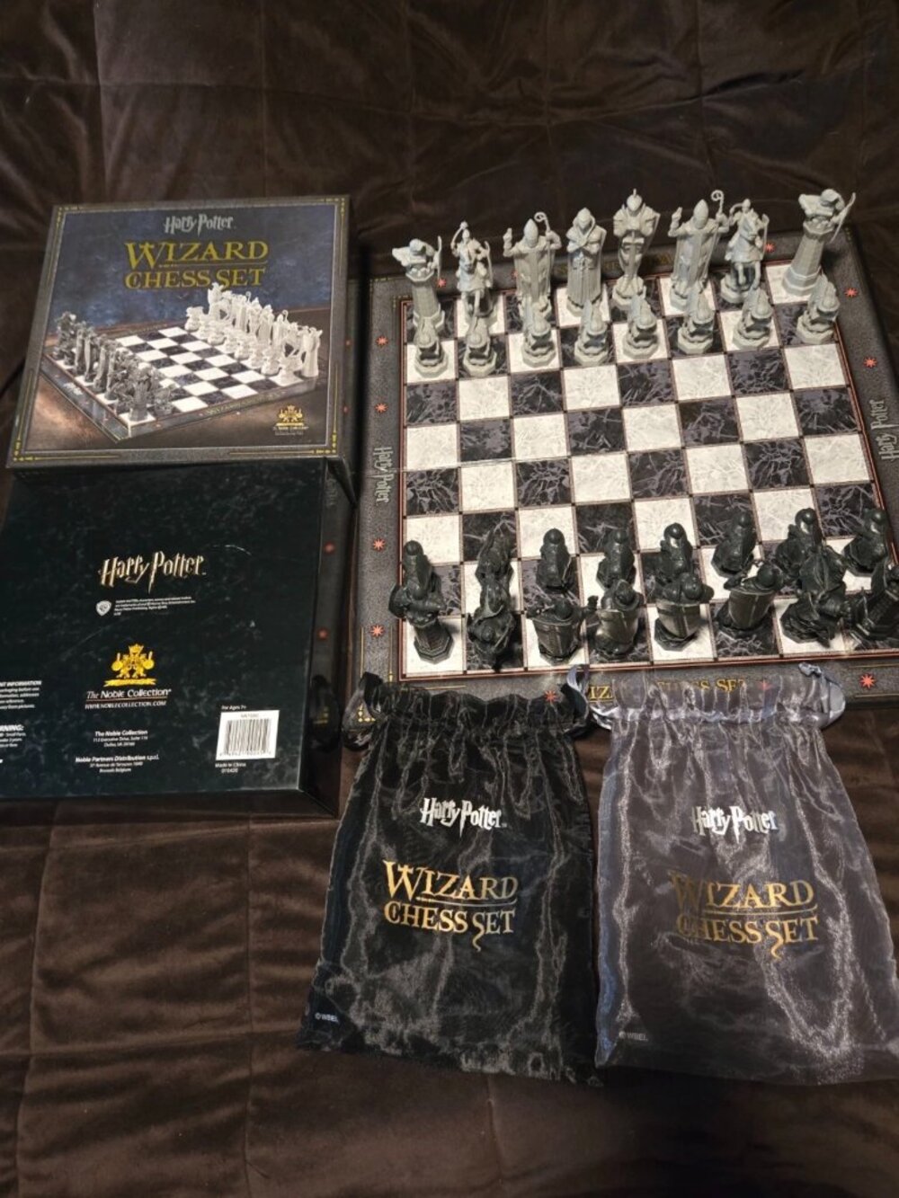 The Noble Collection Harry Potter Wizard Chess Set Board Game Complete